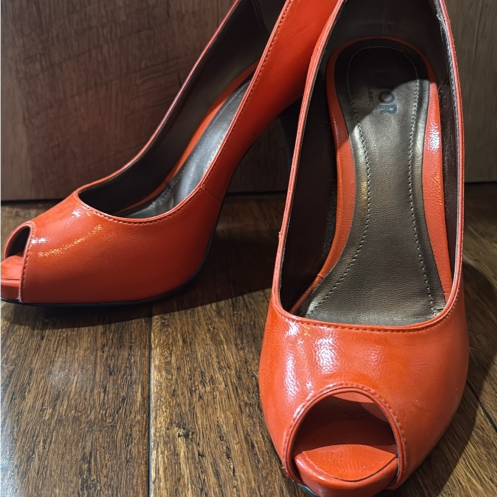 Victor Alfaro Bold Orange Peep-Toe Heels